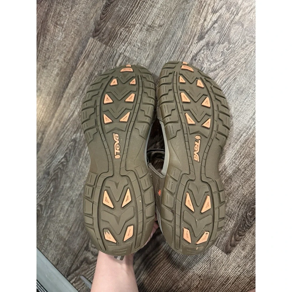 Women's Teva Sandal Sz 11